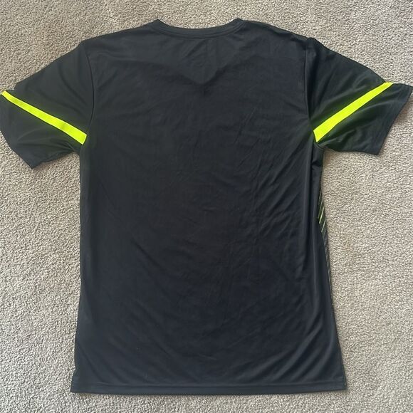 Rare! Puma Cup Black and Yellow Graphic Jersey! - Picture 2 of 7
